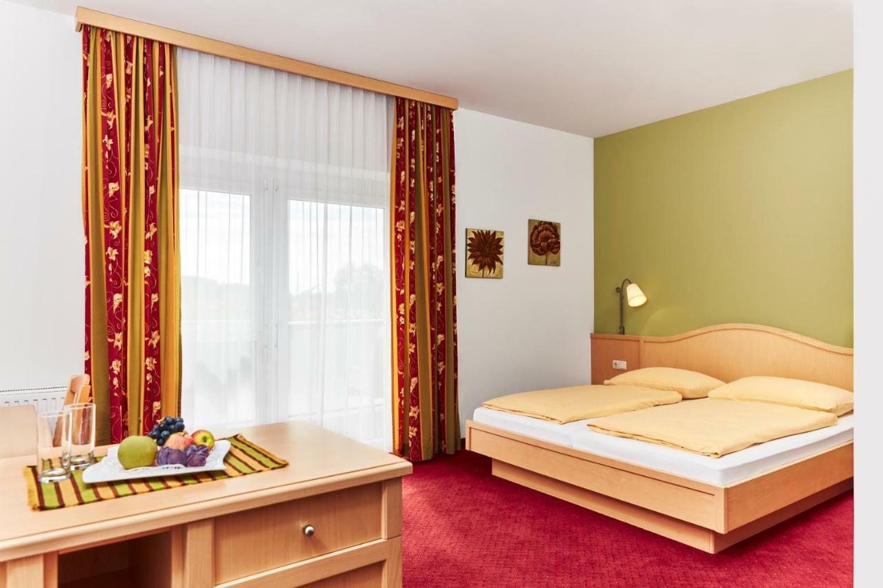 Hotel Domittner เคลิช ภายนอก รูปภาพ